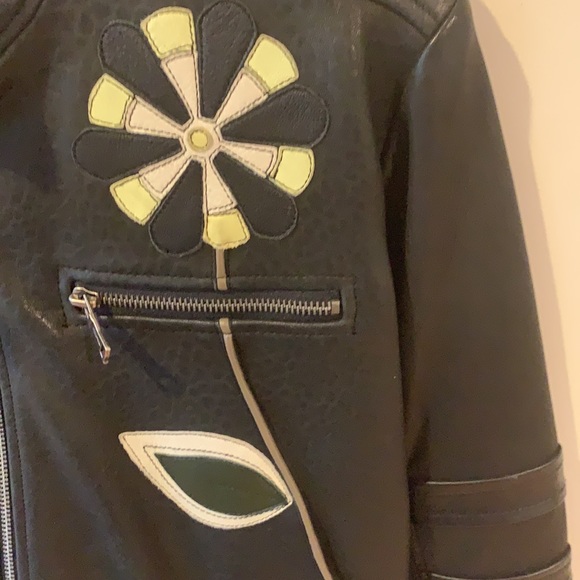Leather Jacket /Sweater  unique vintage black with flower  appliqués  size Xl - Picture 2 of 5
